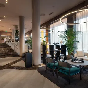 Hotel Crowne Plaza By Ihg ****