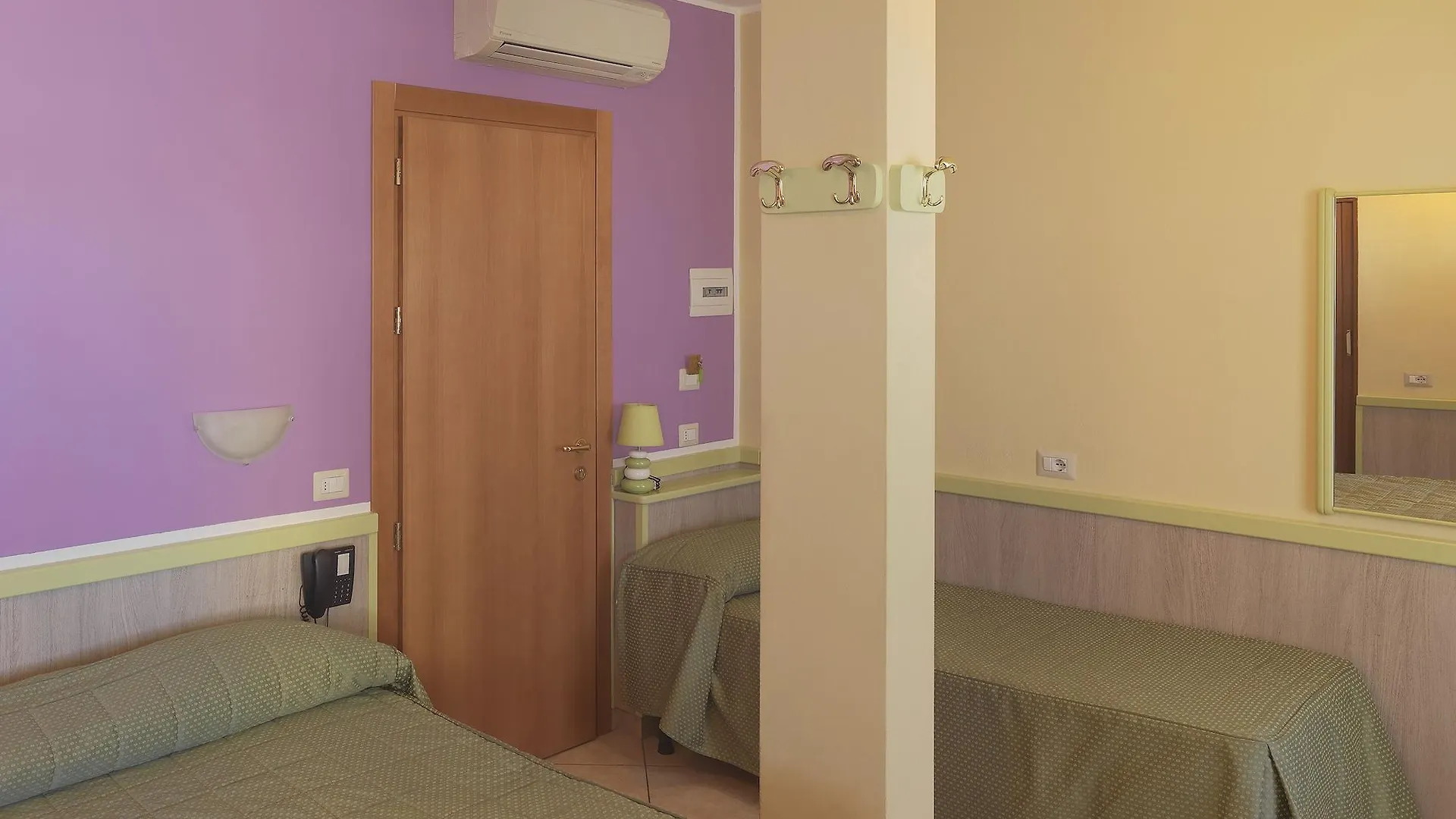 Hotel Arco Romana Milano 3*,  Italien