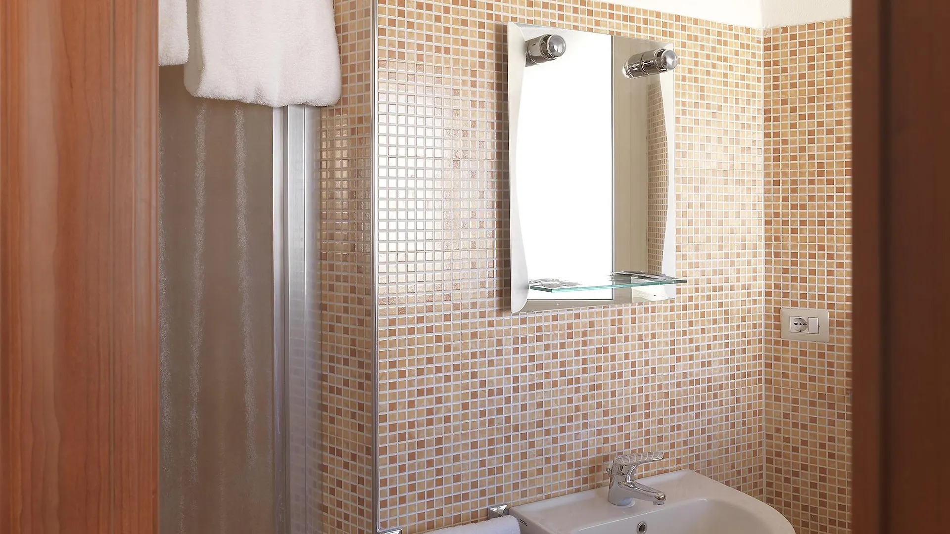 Hotel Arco Romana Milano 3*,